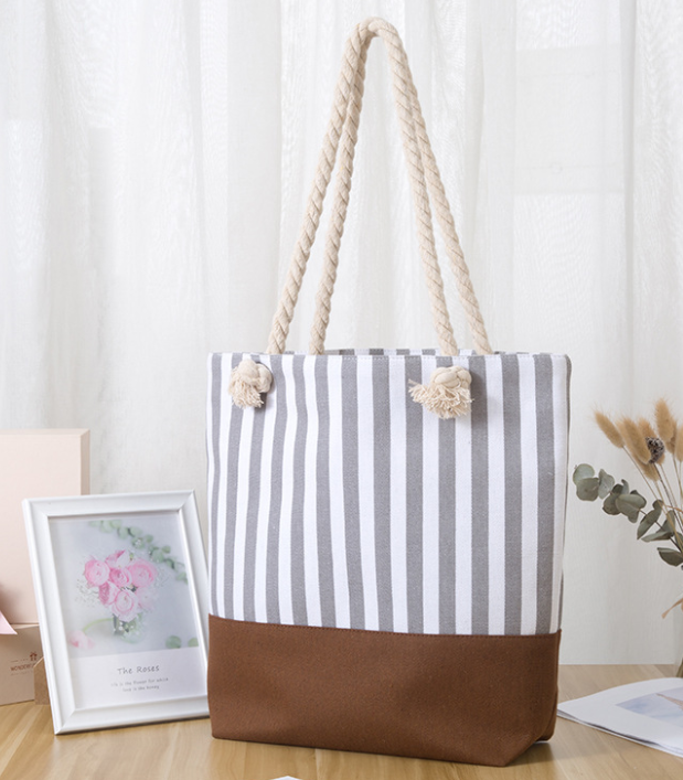Wholesale New Design Item Metallic Pineapple Cotton and Polyester Large Size Beach Bag Eva Summer Tote Beach Bag details