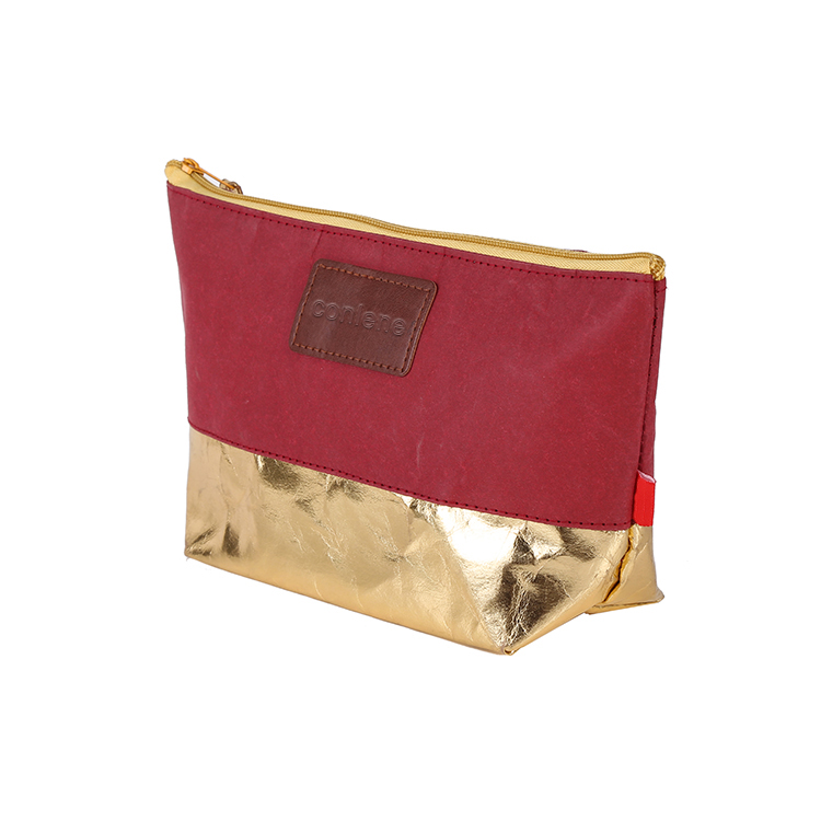 OEM Customized ECO Gold Kraft Paper Cosmetic Makeup Bag New Arrival Ziplock Closure Portable Durable Custom Letter Design details