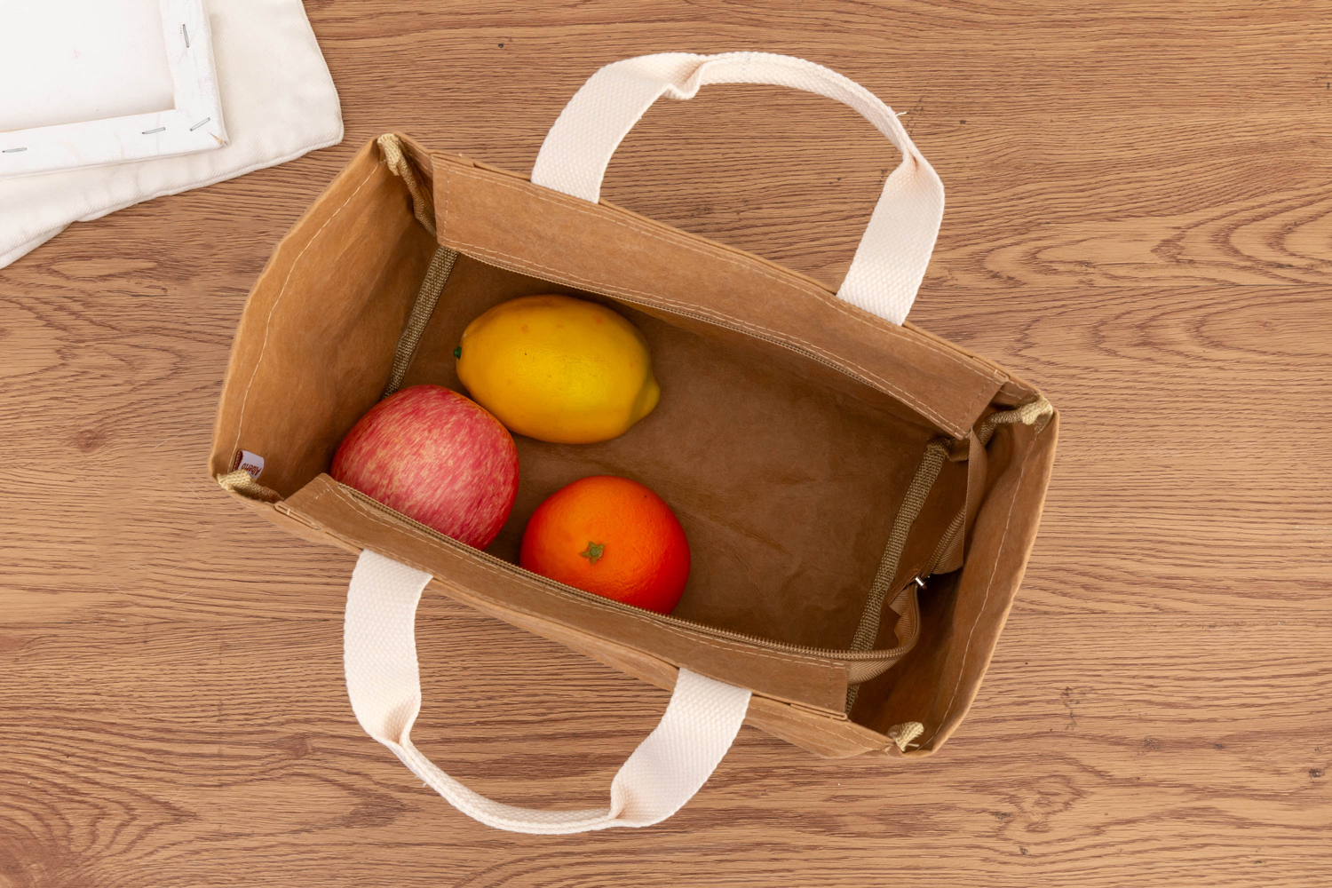 New Fashion Washable Kraft Paper Large Tote Bags With Zipper for Work Lunch Multifunctional Storage details